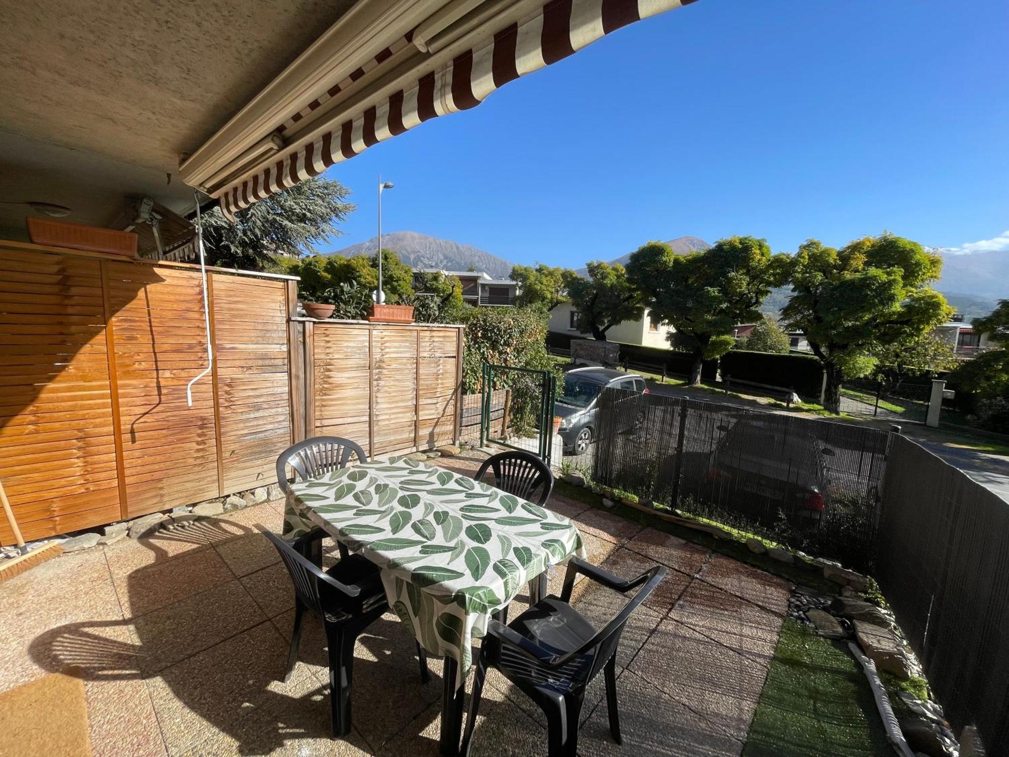 Agreable T2 En Rez De Jardin A 2 Pas Du Plan D'eau * Embrun